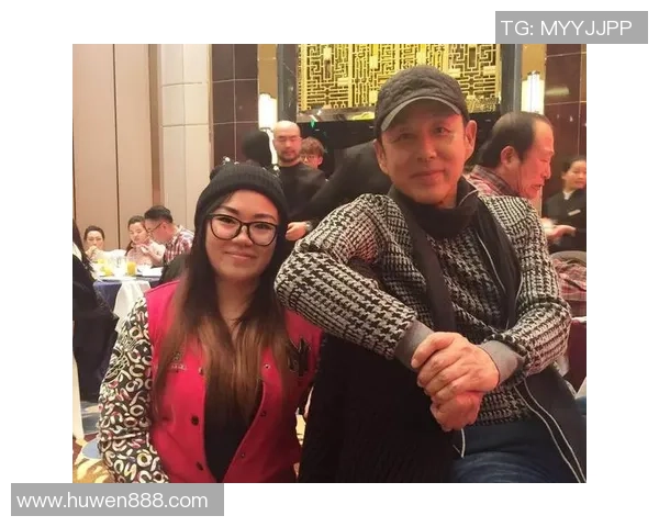 重庆网球队在精英赛中的团队协作展现出色值得赞赏与反思